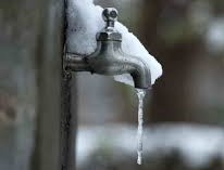 Der lukkes for vandet på broerne.